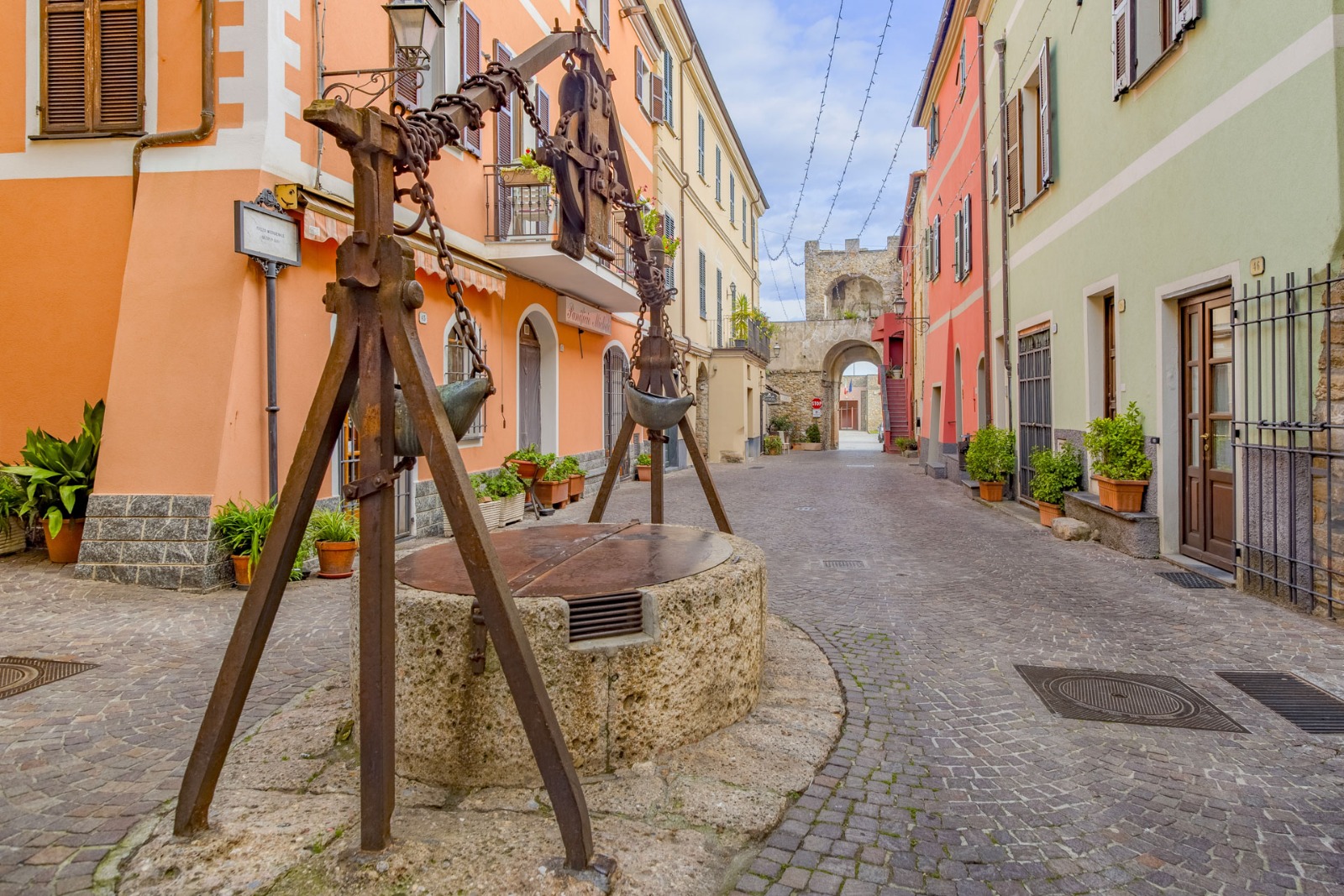 Perché sempre più famiglie scelgono il primo entroterra di Albenga per vivere